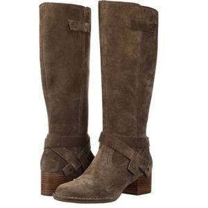 Ugg Bandara Boots Brown New In Box size 5